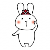 兜をかぶった白いうさぎ