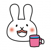 ガラガラうがいをする白いうさぎ