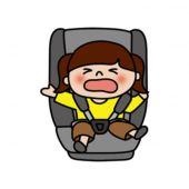 チャイルドシートを嫌がる子供（女の子）
