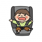 チャイルドシートを嫌がる子供（男の子）