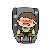 チャイルドシートに乗ったまま熱中症になっている子供（男の子）