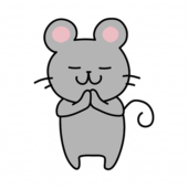 手を合わせて願い事をするネズミ