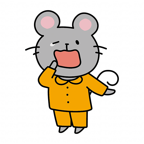 パジャマを着た眠そうなネズミ