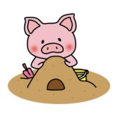 砂場で砂遊びをするぶた