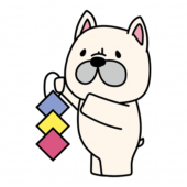 七夕の飾り付けをしているフレンチブルドッグ