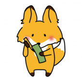 短冊に七夕の願い事を書くキツネ