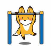 鉄棒をするキツネ