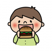 大きな口を開けてハンバーガーを食べている子供（男の子2）
