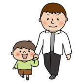 手を繋いで歩く息子とパパ