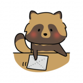 机を拭くお手伝いをするタヌキ