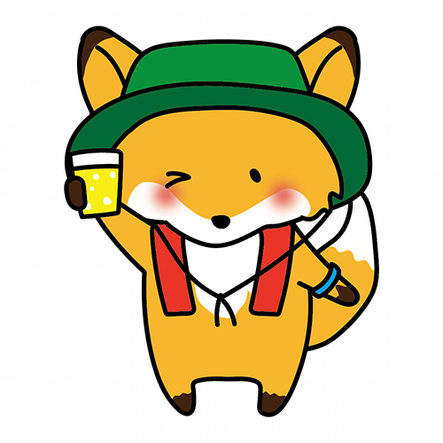帽子をかぶってフェスを楽しむキツネ