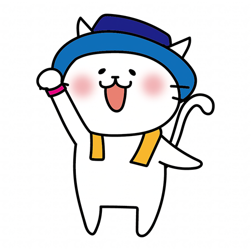 帽子をかぶってフェスを楽しむ白い猫