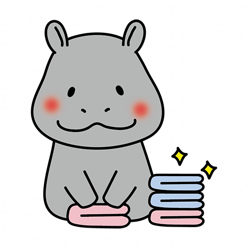 洗濯物をたたむお手伝いをするカバ