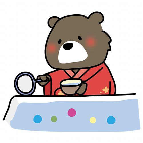 赤い浴衣を着てボールすくいをするクマ