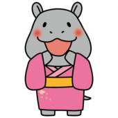 ピンクの浴衣を着て空を見上げるカバ