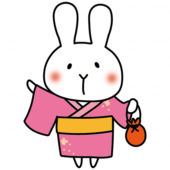 ピンクの浴衣を着ている白いうさぎ