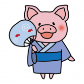 青い浴衣を着てうちわを持っているぶた