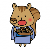 浴衣を着てたこ焼きを食べるリス