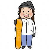 スノーボードを持っている女性