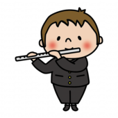 フルートを吹く男子中学生