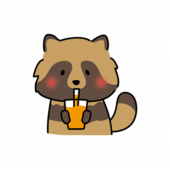 オレンジジュースを飲むタヌキ