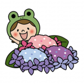 蛙の被り物をして紫陽花を見ている子供（女の子1）